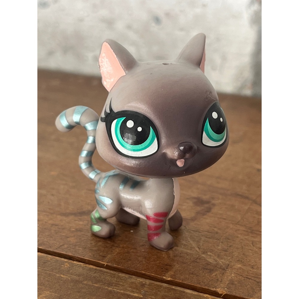 Littlest Pet Shop LPS Pet Fest Janette El Gato #4012 Grey Kitty‎ Cat